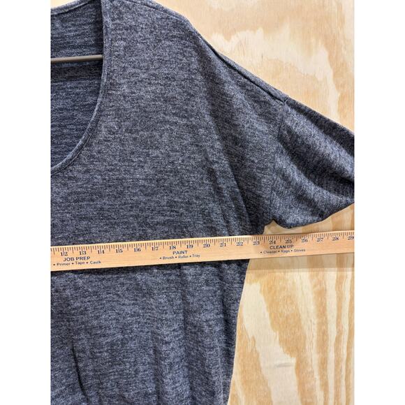 Torrid Super Soft Plush V-Neck 3/4 Sleeve Top Gray Sz 0 (12)Lightweight Stretch - Picture 5 of 10